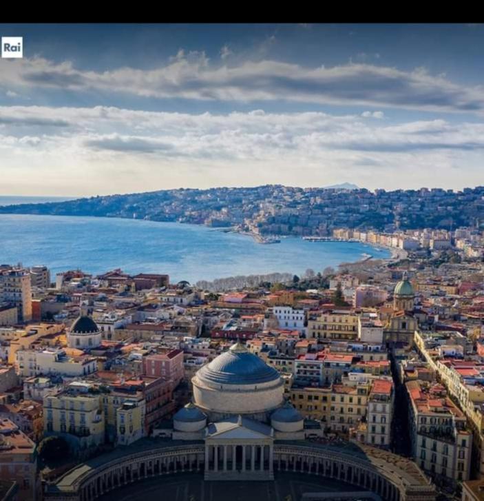 Вилла Centro Storico Casa Elegante Per Famiglia Неаполь Экстерьер фото